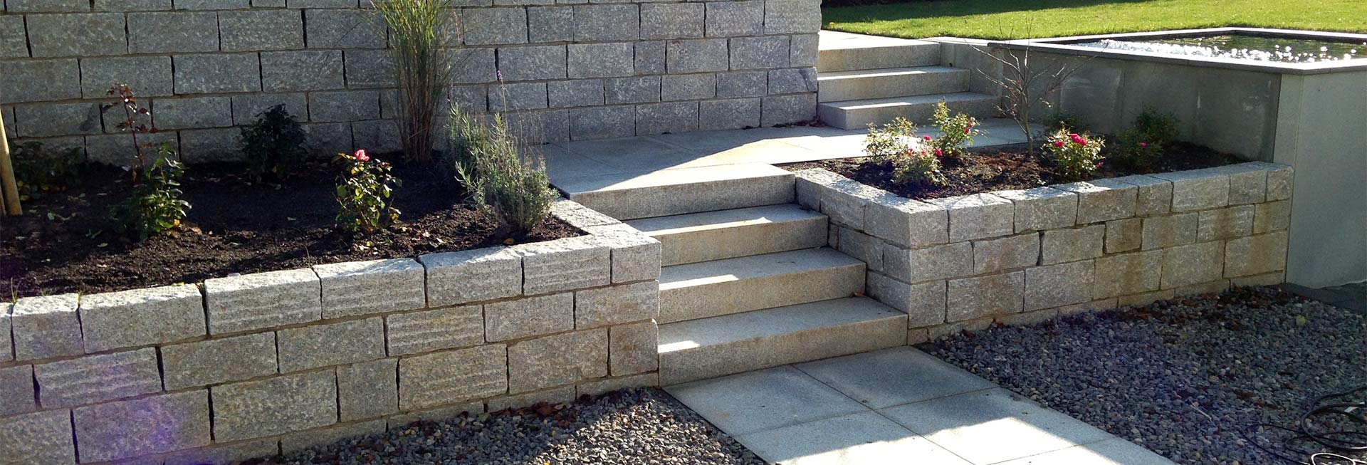 Granittreppe & Mauer